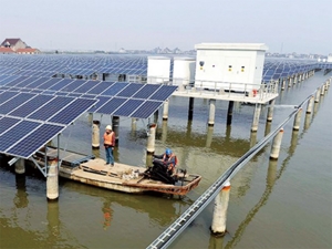 Projeto fotovoltaico na água